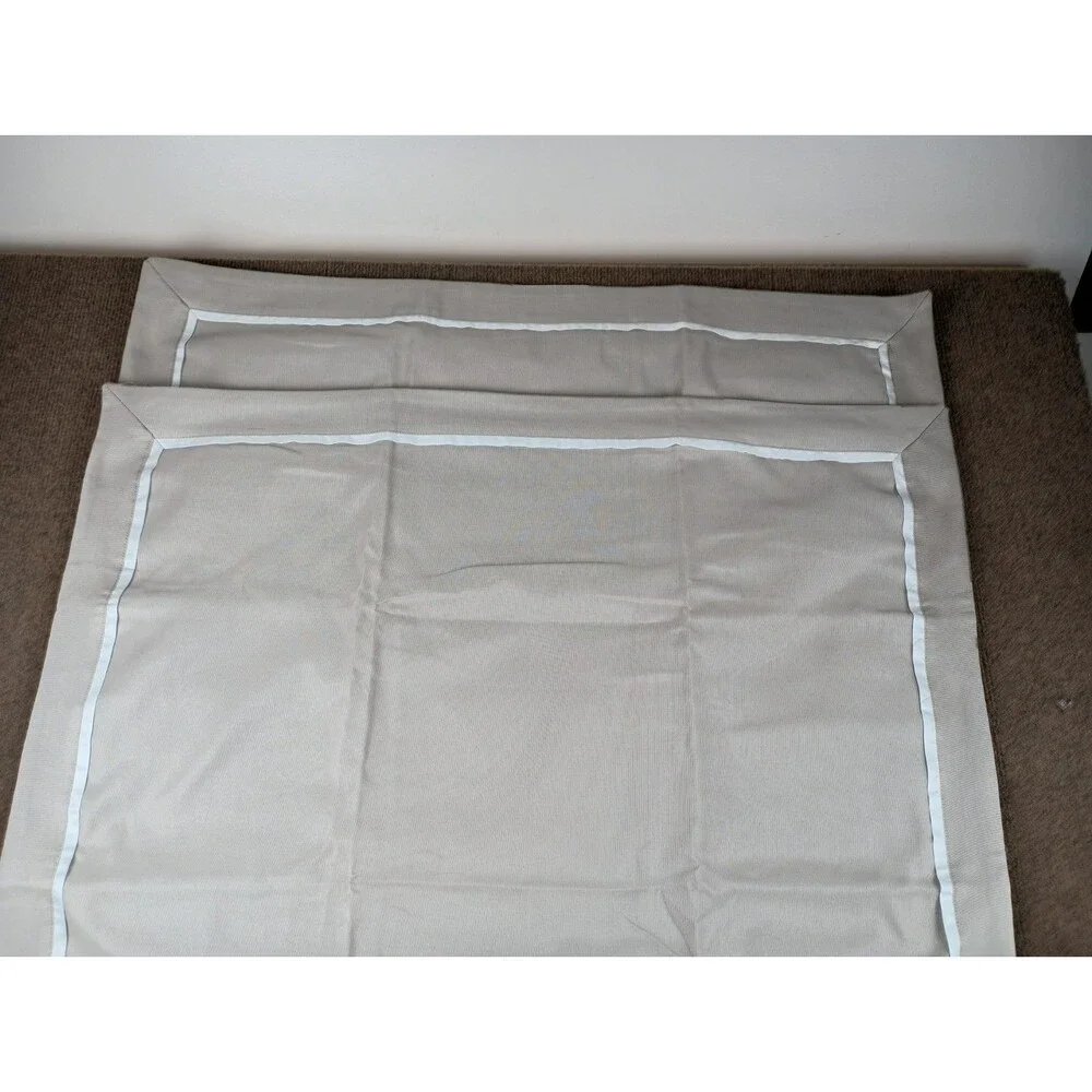 2 Restoration Hardware Italian Pillow Shams 28X20 100% Cotton Beige/White Border